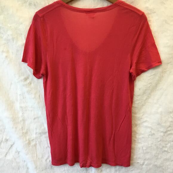Club Monaco Red-Pink Soft V-Neck T-Shirt - Picture 6 of 7